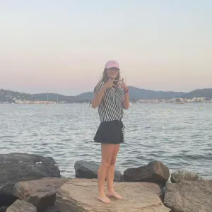 Baby-sitter expérimenté dans le golfe de saint-tropez