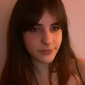 Babysitter com experiência em Torres Vedras.