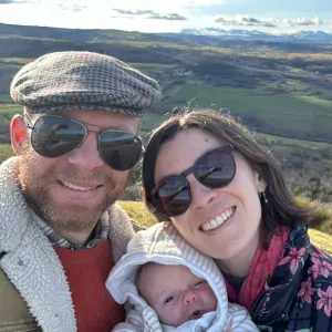 Baby-sitter nourrisson (2 mois)–Issoire