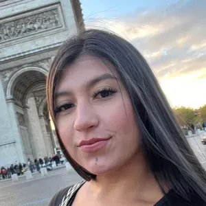 Nounou avec expérimentée a París.