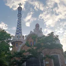 Élève en bac pro qui rends l'apprentissage amusant 