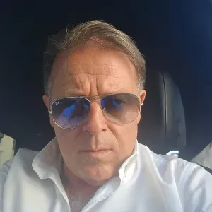 Collaborazione domestica pulizie e stiro