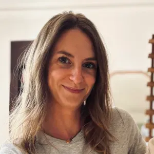 Auxiliaire de puériculture diplômée cherche garde partagée