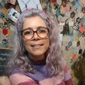 Cuidadora de Animais de Estimação – Catsitter & Dog Walker  