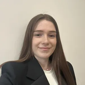 Etudiante à l'Université / Service civique 