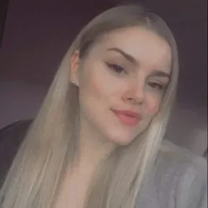 Aide soignante diplômé d'état depuis juillet 2021