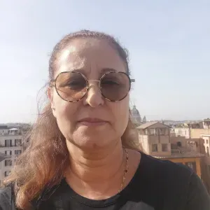 Auxiliaire de vie auprès des personnes âgées