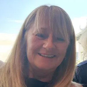 Femme à tout faire maison et autres