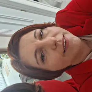 À la recherche d'un emploi , titres servises