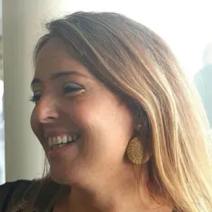 Empregada doméstica – 2h/2a a 5a + 4h sexta (Queluz)