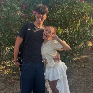 Bonjour, je m'appelle Mateo j'ai 16 ans.