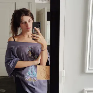 Étudiantes qui fait du babysitting occasionnellement 