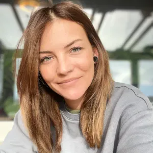 Jeune maman qui aimerait aider d'autres parents.