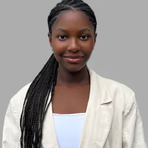 Baby-sitter depuis 3 ans à Houilles 