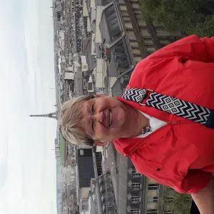 Pet-sitter a charleroi et 10 km max autour chatelet)