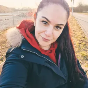 Aide à domicile et femme de ménage sérieuse