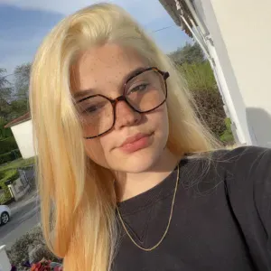 Baby-sitter expérimentée à Châteauroux  