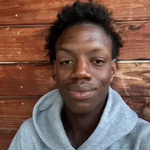 Babysitter à Angers | 3 ans d'expérience