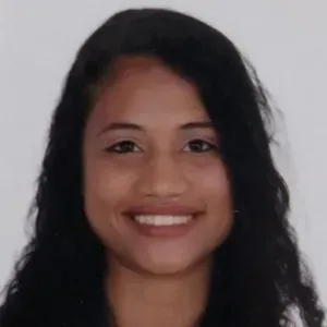 Mamma e babysitter, giovanile, disponibile e dinamica.