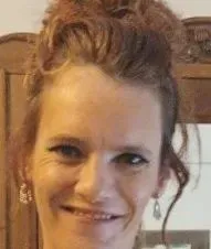 Baby sitters depuis 10 ans disponible 