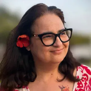 Oferta de emprego para uma empregada doméstica em Olivei...