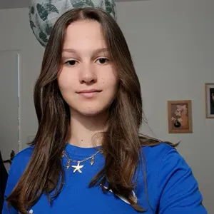 Baby-sitter expérimenté a Rezé