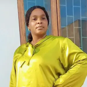 Meu nome é Amélia, sou cuidadora a 5 anos  