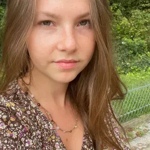 Baby-sitter, aide aux devoirs 