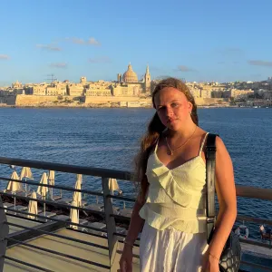 Infödd spanska – pålitlig och motiverande lärare