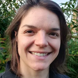 Recherche CDD - aide à domicile, ménage, aide aux devoirs