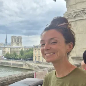 Baby-sitter disponible sur Paris 