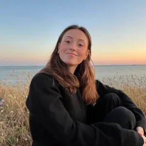 Étudiante sérieuse propose aide aux devoirs à Nantes