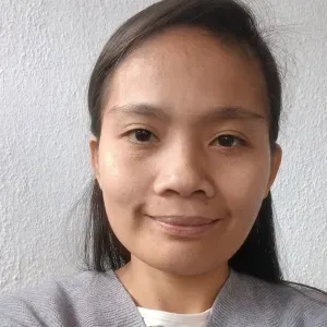 I am looking for job as nanny and housekeeper