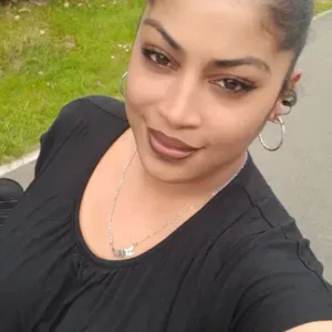 Baby-sitter expérimenté à lognes 