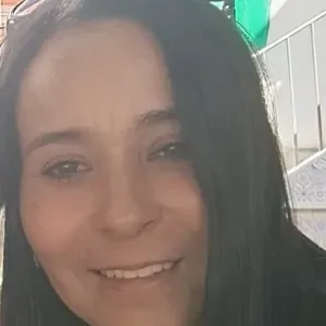 Cuidadora dedicada e paciente em Lisboa