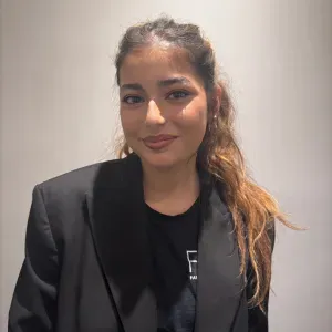 Chloé, une babysitter attentionnée et créative