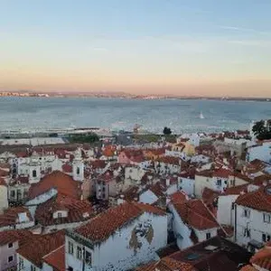 Poste de dame de compagnie - Aide à domicile à Marseille
