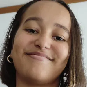 Léonilda Rose, 19 ans Pet-Sitter à Paris !