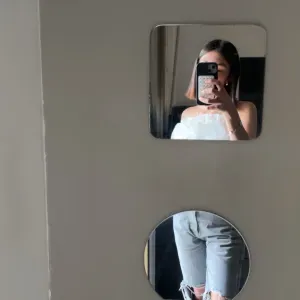 Baby-sitter je garde tout le temps mes cousins et cousines 