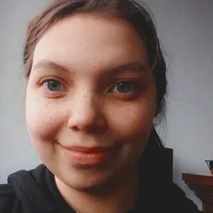 Baby-sitter pour tout âges tout les jours 