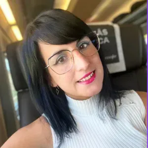 Niñera para contratar Alhendín