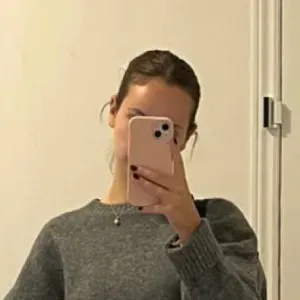 Baby-sitter sérieuse et attentionnée dans le 78 !