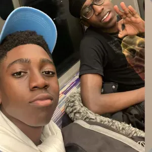 Baby-sitter à Lyon( étudiant de 17 ans)