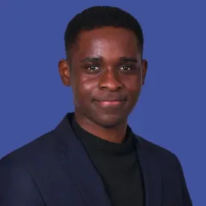 Jeune baby sitter de confiance jovial et sérieux !