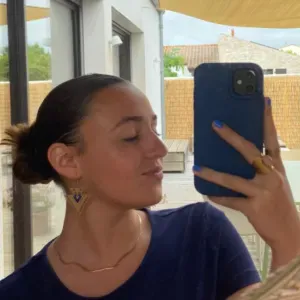 Baby-sitter motivée La Rochelle