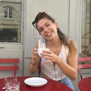 Psychologiestudentin mit langjähriger Erfahrung