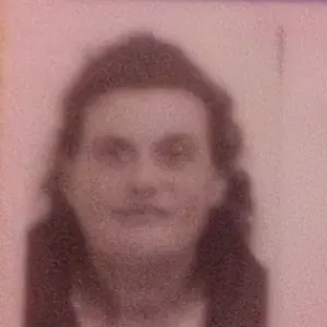 Persona Seria, Responsabile e Coscenziosa .