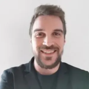 Offerta di lavoro per babysitter a Taranto