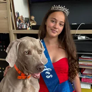 Pet-Sitter attentionnée: Amour et soins pour vos compagnons 