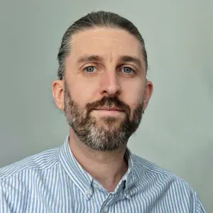 Committed tutor in Science - Physics, Biology specialist